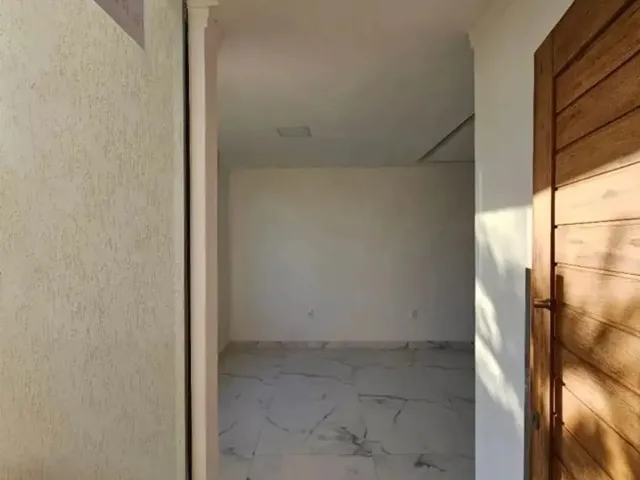 Imagem 10: Casa para Venda em Camaçari, Vila de Abrantes (Abrantes), 4 Dormitórios, 2 Suítes, 3