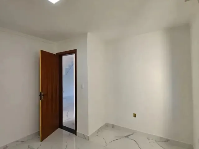 Imagem 11: Casa para Venda em Camaçari, Vila de Abrantes (Abrantes), 4 Dormitórios, 2 Suítes, 3