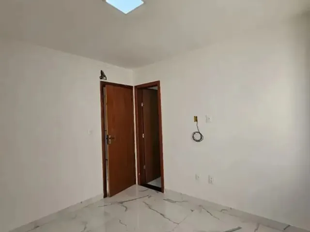 Imagem 12: Casa para Venda em Camaçari, Vila de Abrantes (Abrantes), 4 Dormitórios, 2 Suítes, 3