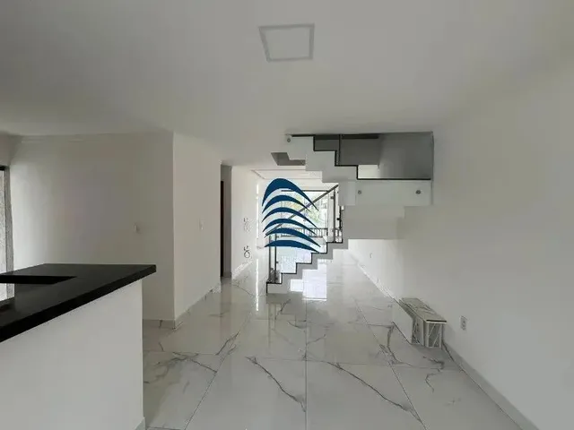 Imagem 9: Excelente Casa Duplex no Condomínio Villa Florença- Abrantes 4/4 com 2 Suítes