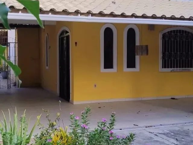Imagem: Casa 4 Suítes em Vila de Abrantes 240