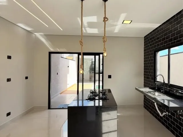 Imagem 5: Casa em Ipitanga-Rua Marau