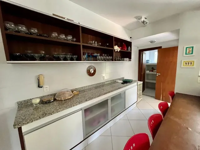 Imagem 3: Maravilhosa Casa Duplex com 5/4 para Venda, Mobiliada, Nascente Total em Condomínio