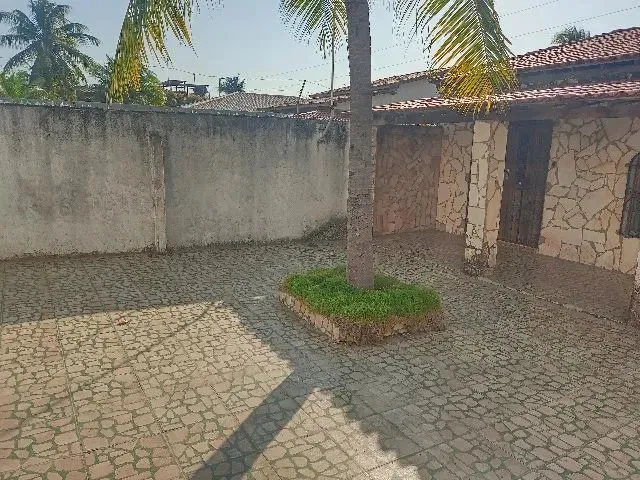 Imagem 2: Vendemos, Casa, 3/4, (Defronte Mercado Kinze),340M2, Escriturada, Arembepe