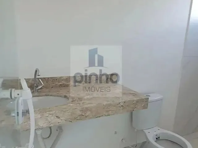 Imagem 2: Casa para Venda em Camaçari, Malícia (Abrantes), 3 Dormitórios, 3 Suítes, 4 Banheiros