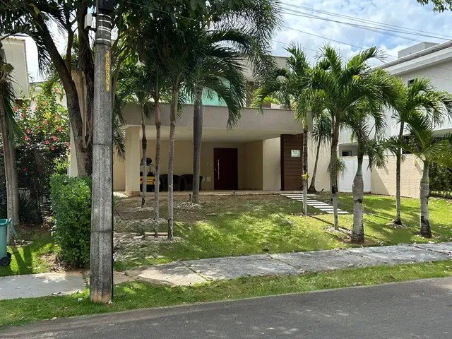 Imagem 2: Venda: Sofisticada Casa com 4 Suítes no Alphaville Litoral Norte 1
