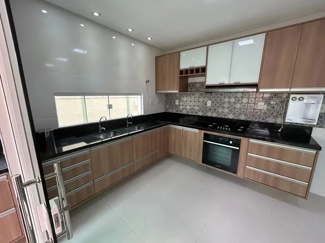 Imagem 16: Venda: Sofisticada Casa com 4 Suítes no Alphaville Litoral Norte 1