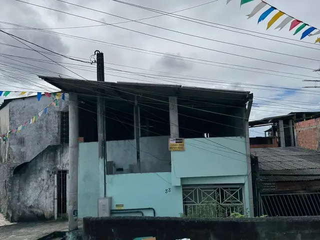 Imagem: A casa possui 2 Dormitórios, 1 Banheiro e está localizado