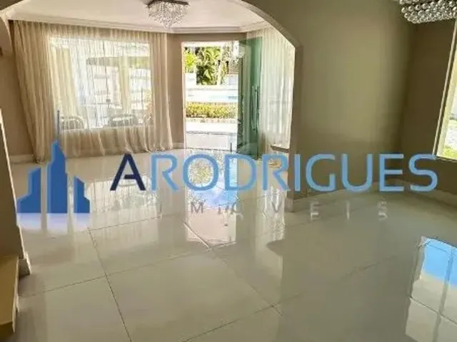 Imagem 4: Villas do Atlântico: Casa Duplex de Alto Padrão com 5 Quartos, 3 Suítes e 1.160M²!
