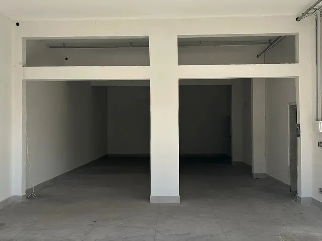 Imagem: Aluga-Se Lojao 120M2 com Subsolo 80M2 e