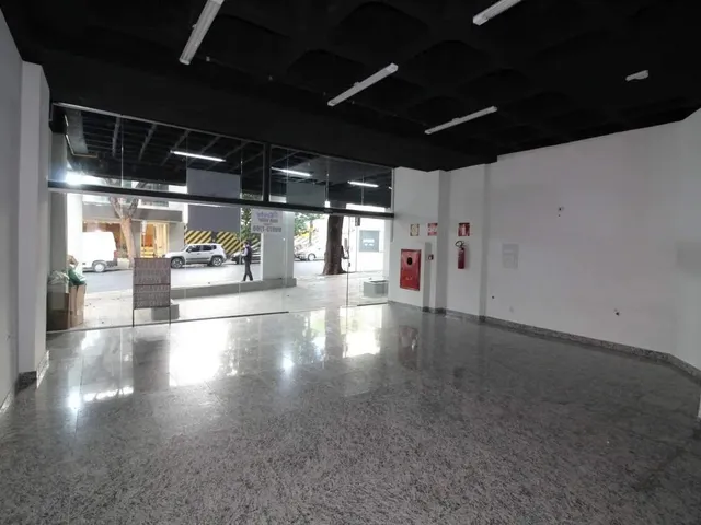 Imagem: 29131) À Venda - Loja com, 4 Vagas, no