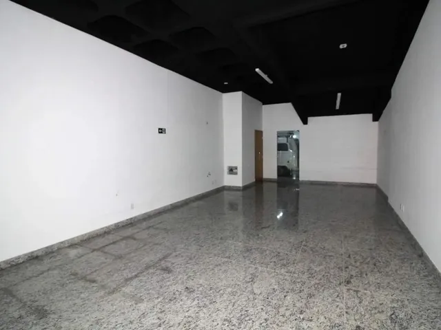 Imagem 3: 29131) À Venda - Loja com , 4 Vagas, no Savassi
