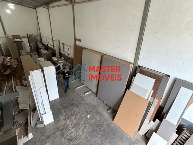 Imagem 7: 360M² | Piso 340M²