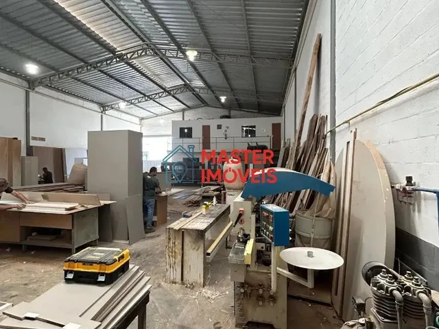 Imagem 14: 360M² | Piso 340M²