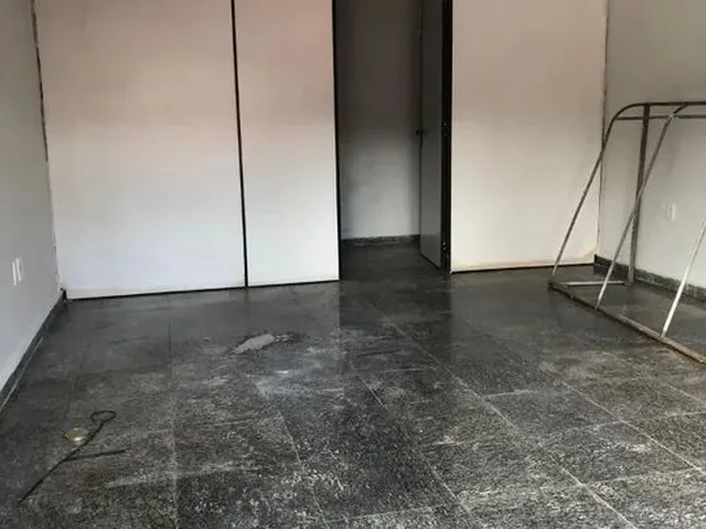 Imagem 6: Vendo Excelente Loja Localizada na Av. João César de Oliveira, Pode Ser Financiada