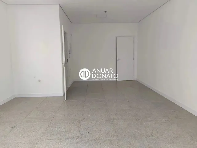 Imagem 8: Vila da Serra - Sala(S) para Aluguel na Anuar Donato