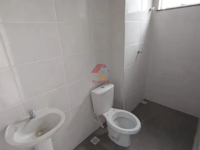 Imagem 4: Sala - À Venda Galpão / depósito com 1 vaga na garagem
