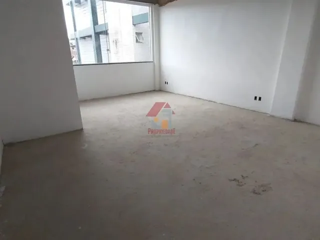 Imagem 3: Sala - À Venda Galpão / depósito com 1 vaga na garagem