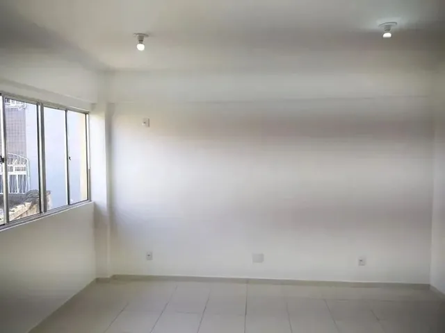 Imagem 3: Sala Comercial com 22 Metros Quadrados no Eldorado