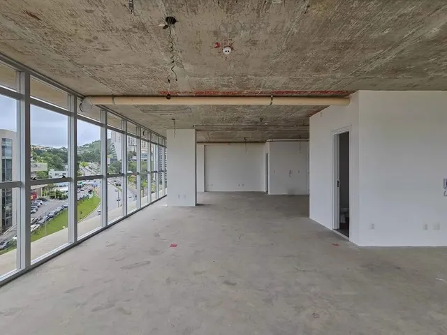 Imagem: Sala Comercial com Vista Panorâmica no