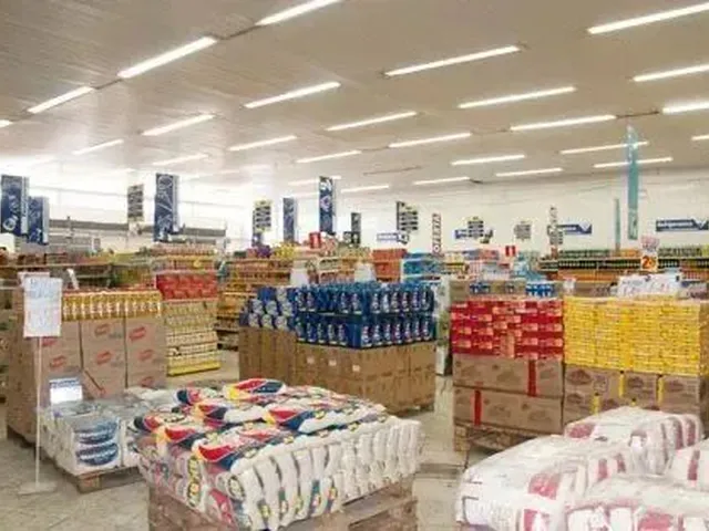 Imagem: Aluguel Commercial / Loja Ribeirão das