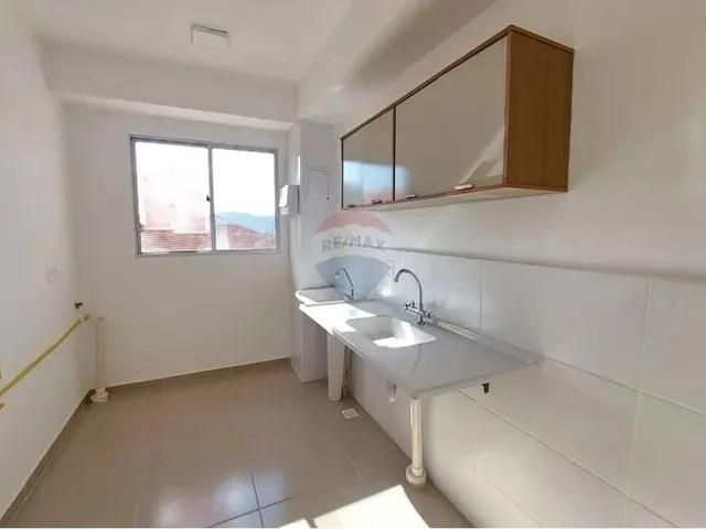 Imagem 3: Apartamento 2 Quartos e Vaga Coberta para Locação