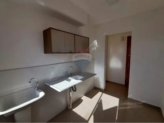 Imagem 13: Apartamento 2 Quartos e Vaga Coberta para Locação