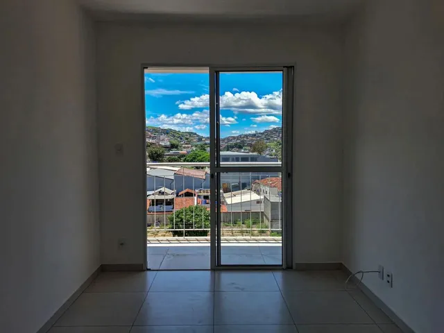 Imagem: 2 Quartos com Varanda e Vaga Perto do Centro