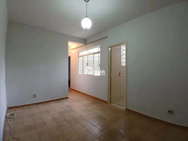 Imagem: Apartamento 2 Quartos com D.c.e, Disponível