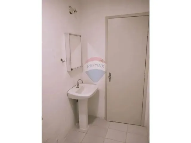 Imagem 4: Espaçoso Apartamento de Três Quartos, Sendo Um Suite, Próximo Ao Colégio Jesuitas, A
