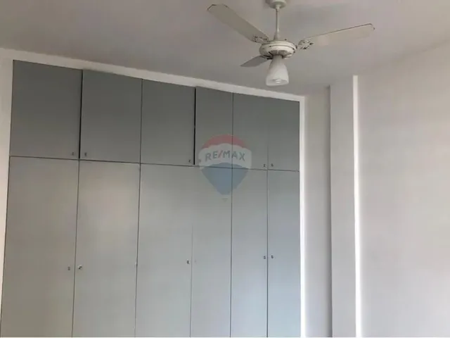 Imagem 2: Espaçoso Apartamento de Três Quartos, Sendo Um Suite, Próximo Ao Colégio Jesuitas, A