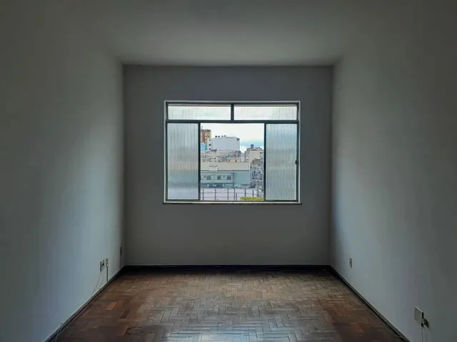 Imagem 1: 3 Quartos com Vaga no Centro para Locação