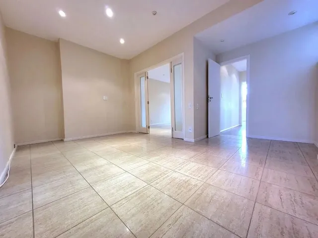 Imagem 2: Apartamento 3 Quartos - Centro