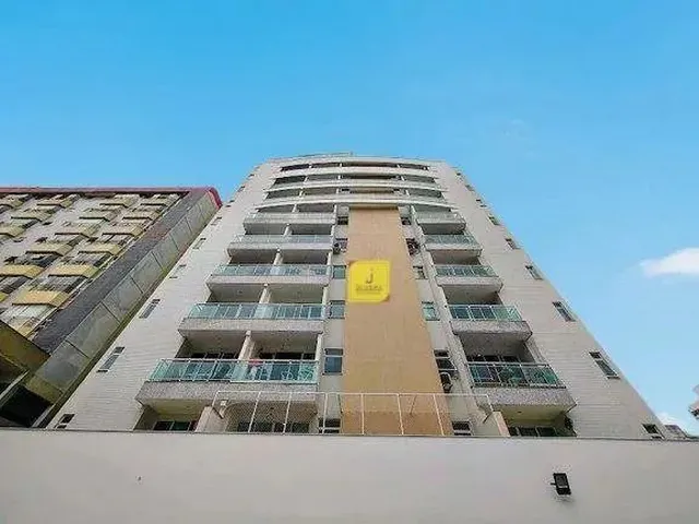 Imagem 1: Apto com 2 Quartos (Suíte), Varanda, 2 Vagas, Elevador e Portaria 24H no Centro