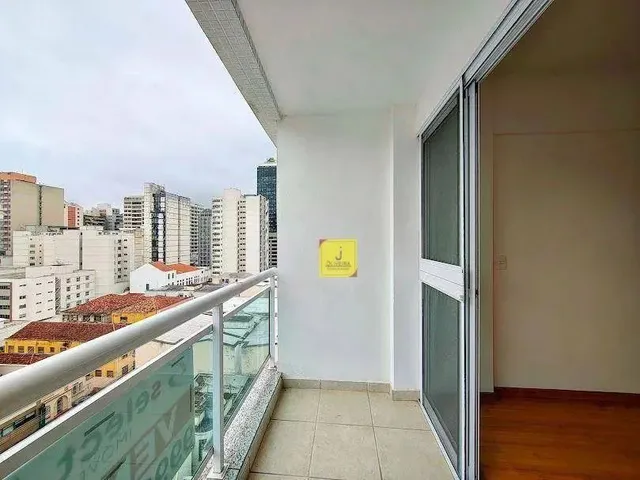 Imagem 3: Apto com 2 Quartos (Suíte), Varanda, 2 Vagas, Elevador e Portaria 24H no Centro