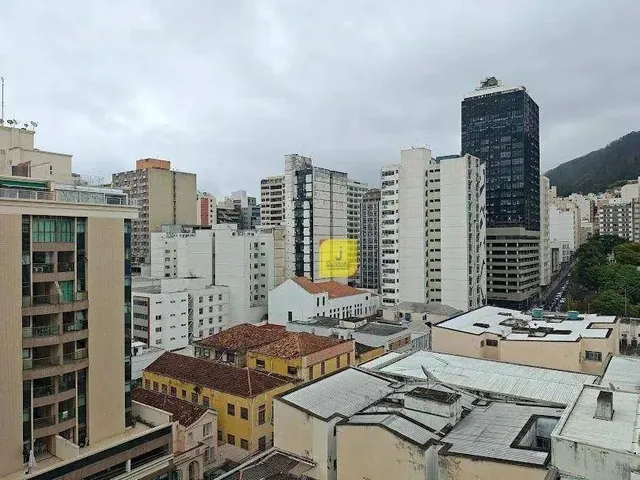 Imagem 10: Apto com 2 Quartos (Suíte), Varanda, 2 Vagas, Elevador e Portaria 24H no Centro