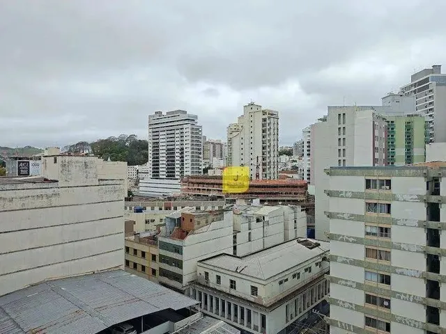 Imagem 13: Apto com 2 Quartos (Suíte), Varanda, 2 Vagas, Elevador e Portaria 24H no Centro