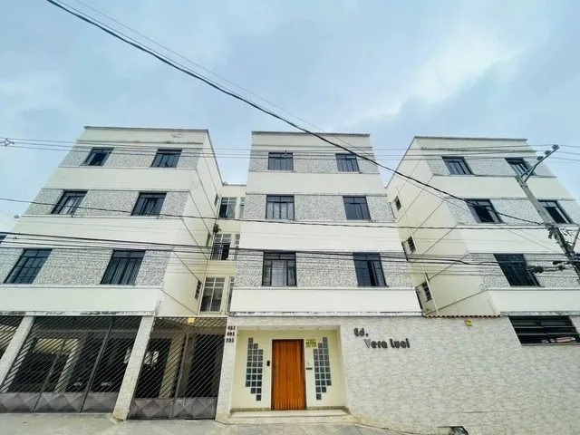 Imagem: Apartamento Espaçoso de 2 Quartos para
