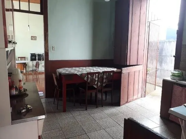 Imagem: Casa 5/4 Centro Muriaé - Desconto 50 Primeiro