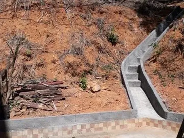 Imagem 5: Casa 5/4 Centro Muriaé - Desconto 50% Primeiro Mês
