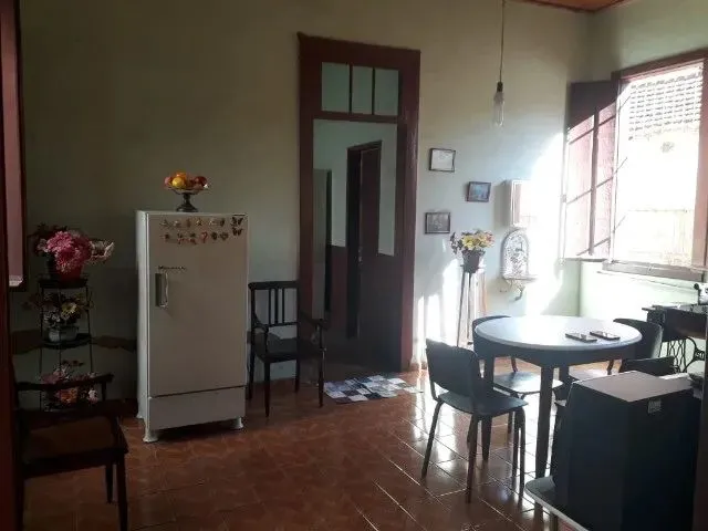 Imagem 2: Casa 5/4 Centro Muriaé - Desconto 50% Primeiro Mês