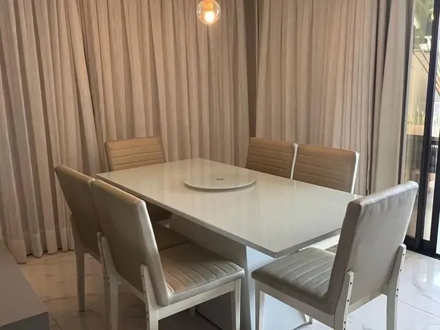 Imagem 3: Casa Duplex de Luxo no Condomínio Jardins do Lago