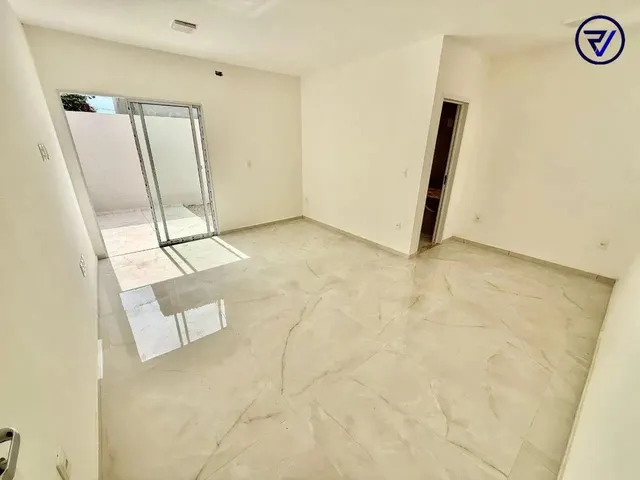 Imagem 2: Casa À Venda em Eusébio - Residencial 010