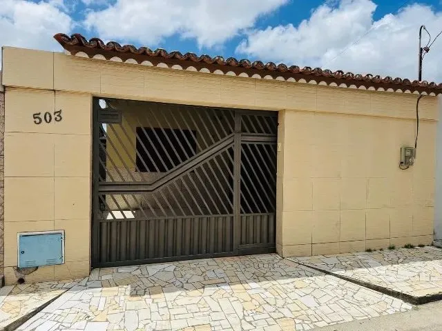 Imagem: Casa em Cascavel - Ce, a 3 Min. Do Centro