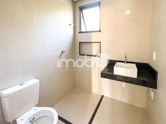 Imagem 7: Casa para Venda em Eusébio, Coité, 4 Dormitórios, 4 Suítes, 5 Banheiros, 4 Vagas