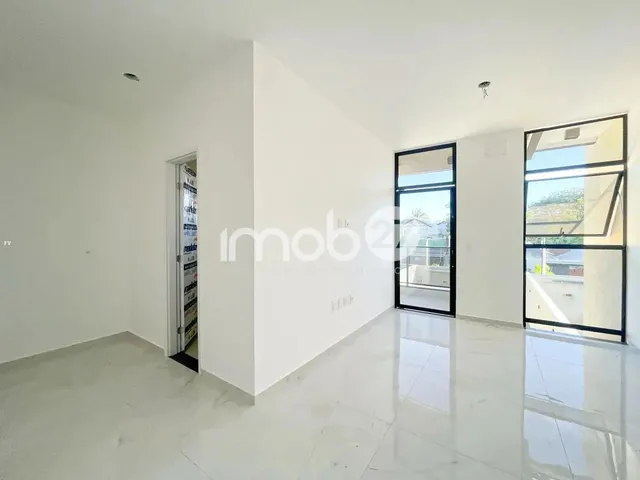 Imagem 8: Casa para Venda em Eusébio, Coité, 4 Dormitórios, 4 Suítes, 5 Banheiros, 4 Vagas