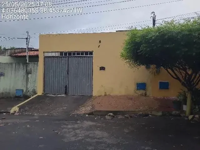 Imagem: A casa possui 2 Dormitórios, 1 Banheiro, 141m² de Área,