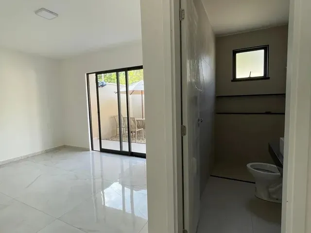Imagem 16: Casa em Rua Privativa de 03 Suítes Á 4Min do Shopping Eusébio com Acabamento De