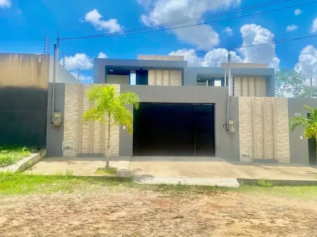 Imagem: Casa no Eusebio com Três Dormitórios Sendo