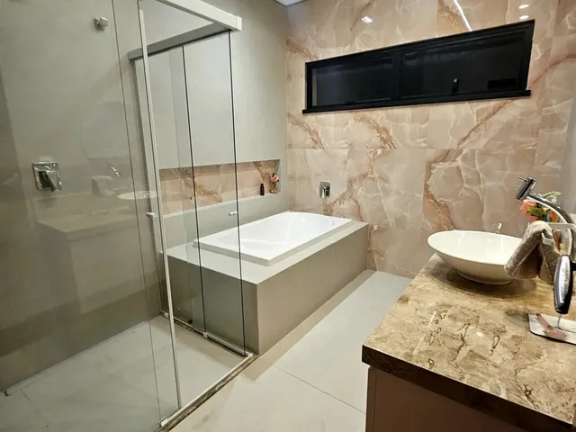 Imagem 11: Imóvel para Venda Tem 450 Metros Quadrados com 5 Quartos em Cidade Alpha - Eusébio - Ce
